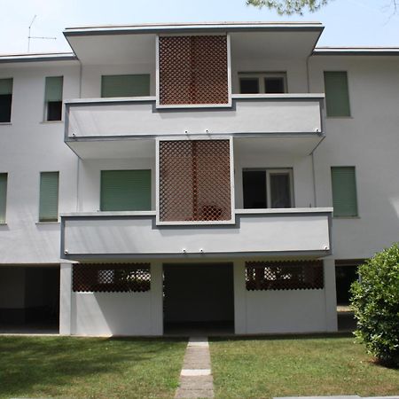 Appartamenti Tuia Bibione Exteriör bild