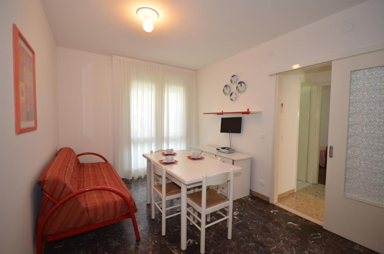 Appartamenti Tuia Bibione Exteriör bild